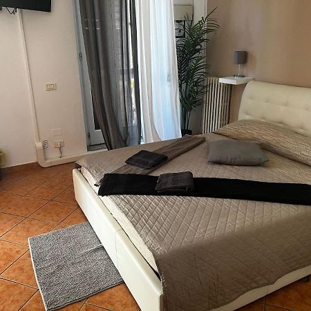Destiny Home 2 Verona - Piazza Isolo エクステリア 写真